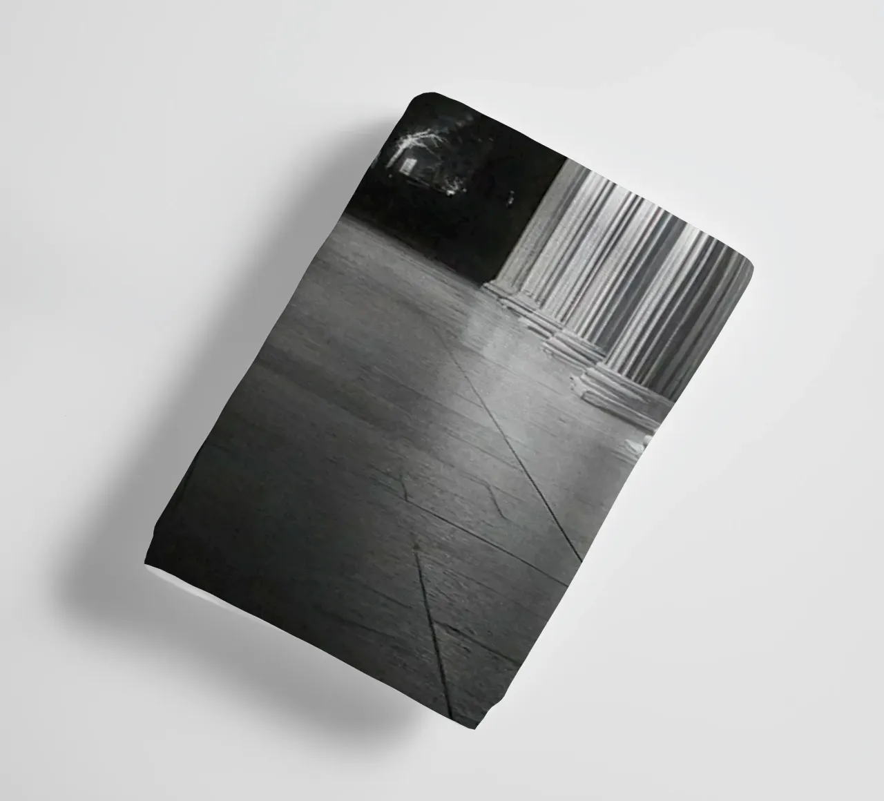 The timeless elegance of Athens towel by By Night