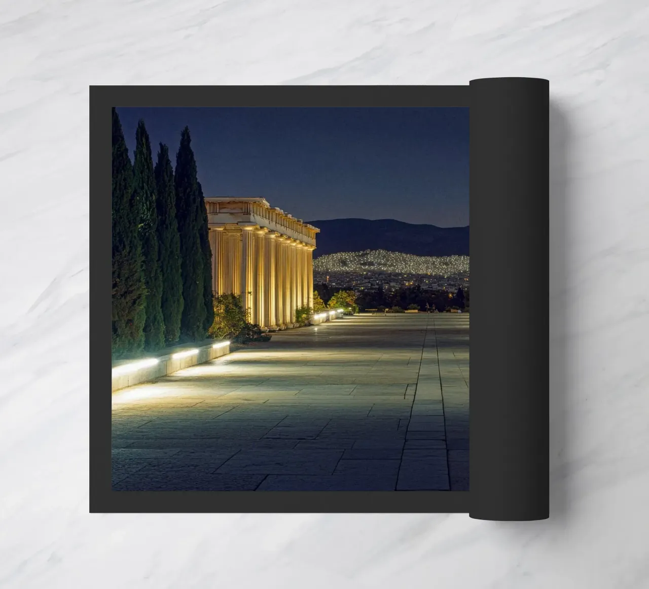 Prospettiva d'oro: Atene vista da un antico tempio zerbino da By Night