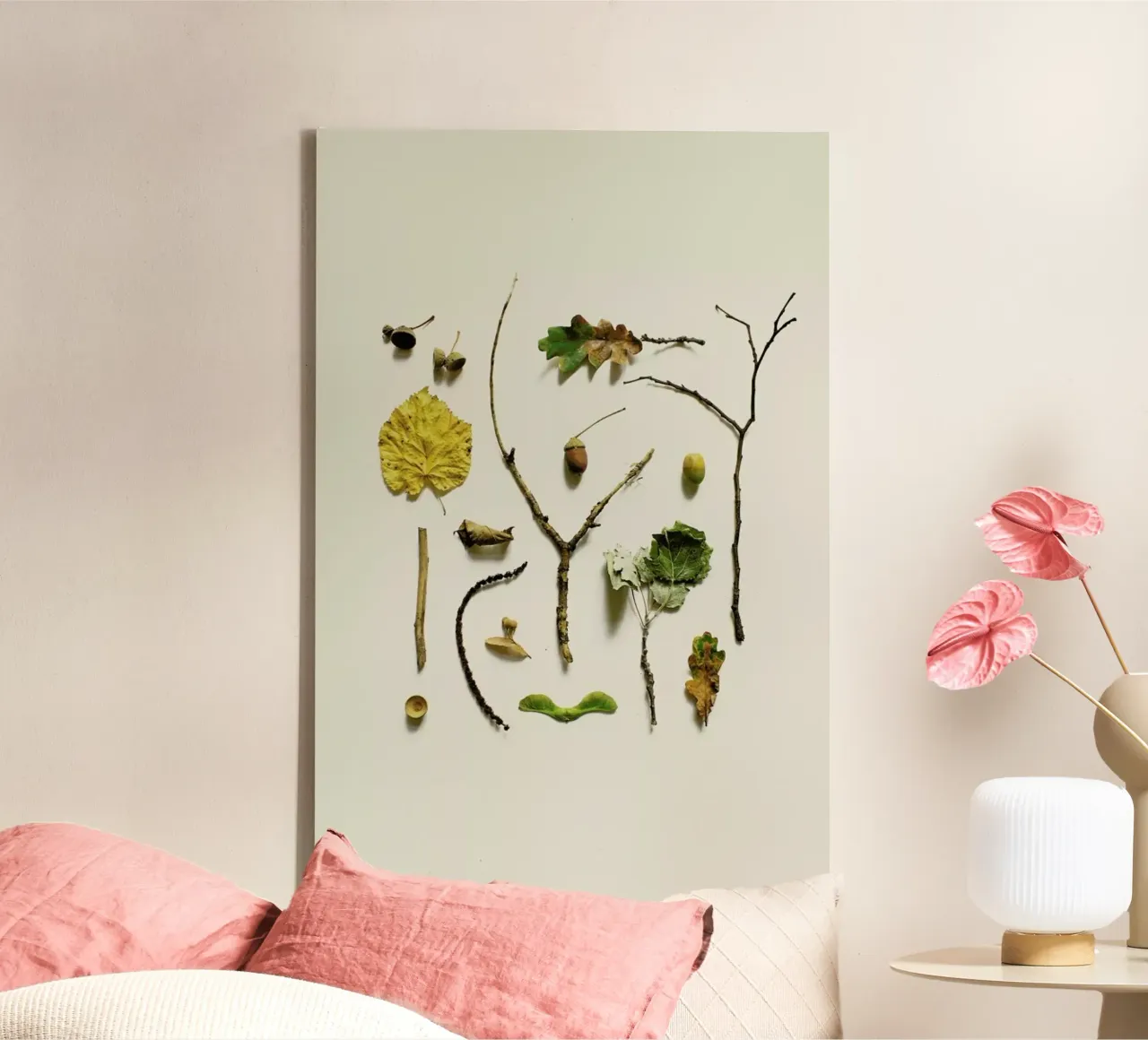 COMPOSIZIONE FOGLIE V canvas with Floater frame by Elena Veronese