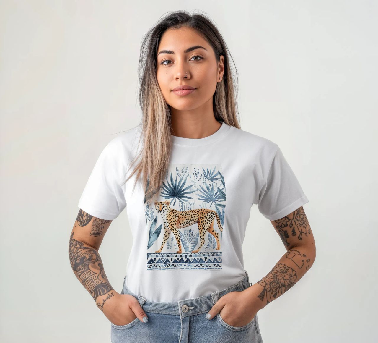 Boho Cheetah Abstract Print, Blauer Wandkunstdruck T-Shirt von Boheme