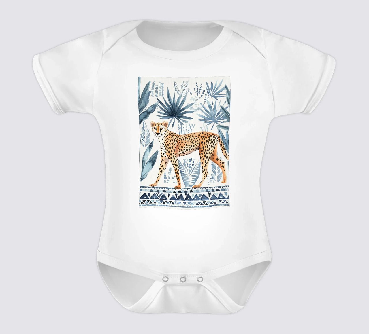 Boho Cheetah Abstract Print, Blauer Wandkunstdruck Kurzarm Babybody von Boheme