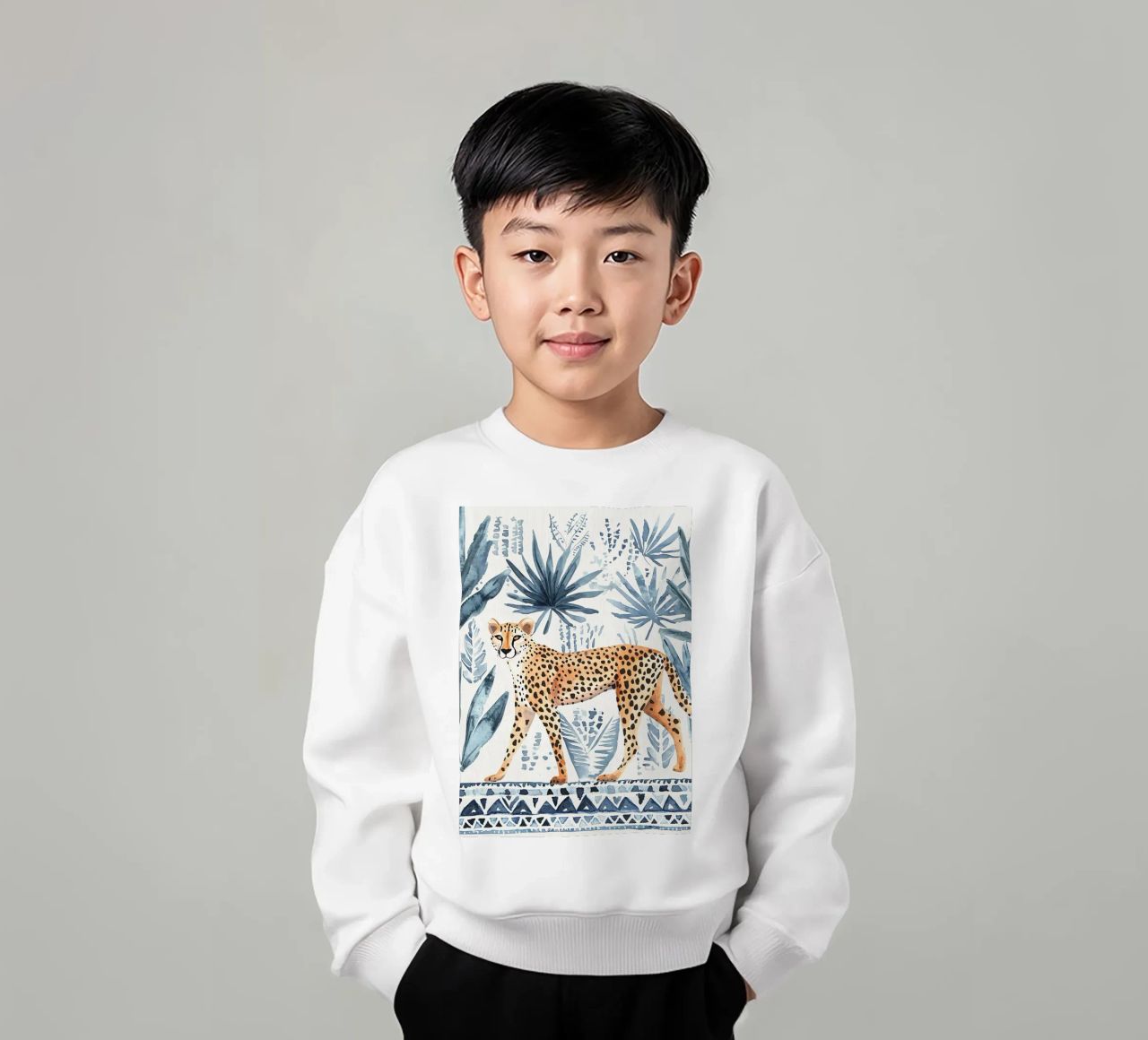 Boho Cheetah Abstract Print, Blauer Wandkunstdruck Kinder Sweatshirt von Boheme