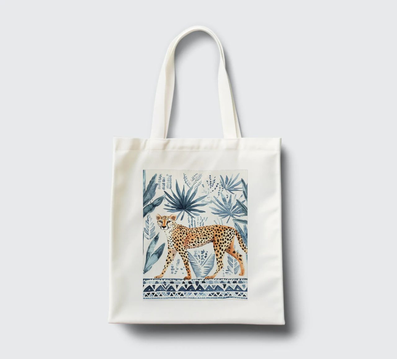 Boho Cheetah Abstract Print, Blauer Wandkunstdruck Jutebeutel von Boheme