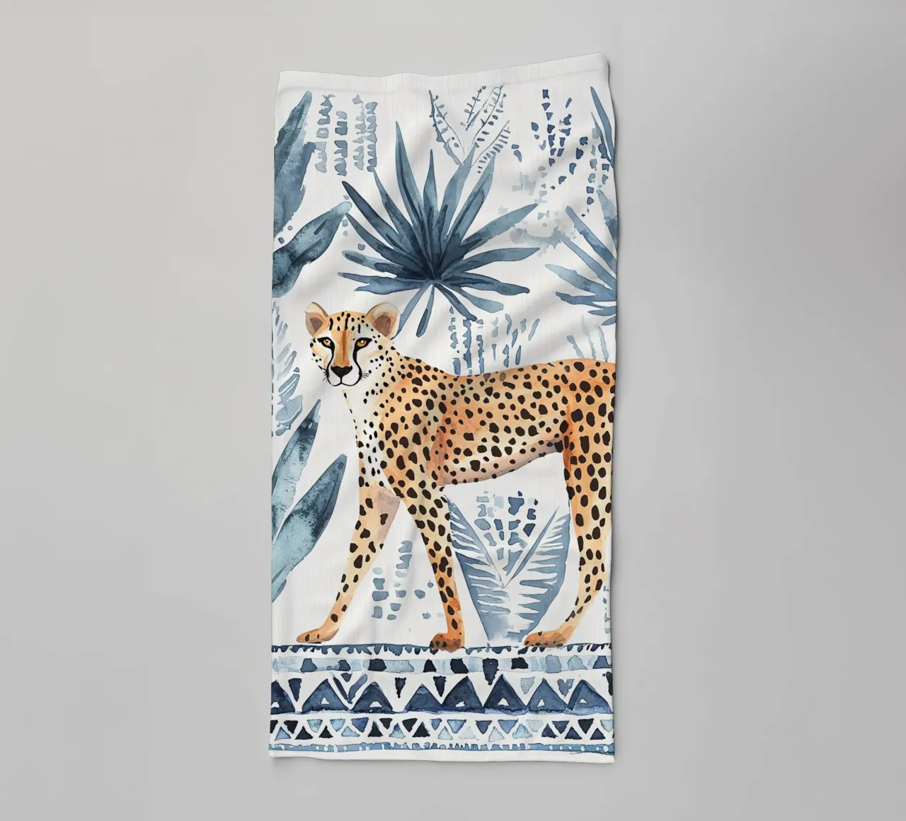 Boho Cheetah Abstract Print, Blauer Wandkunstdruck Handtuch von Boheme