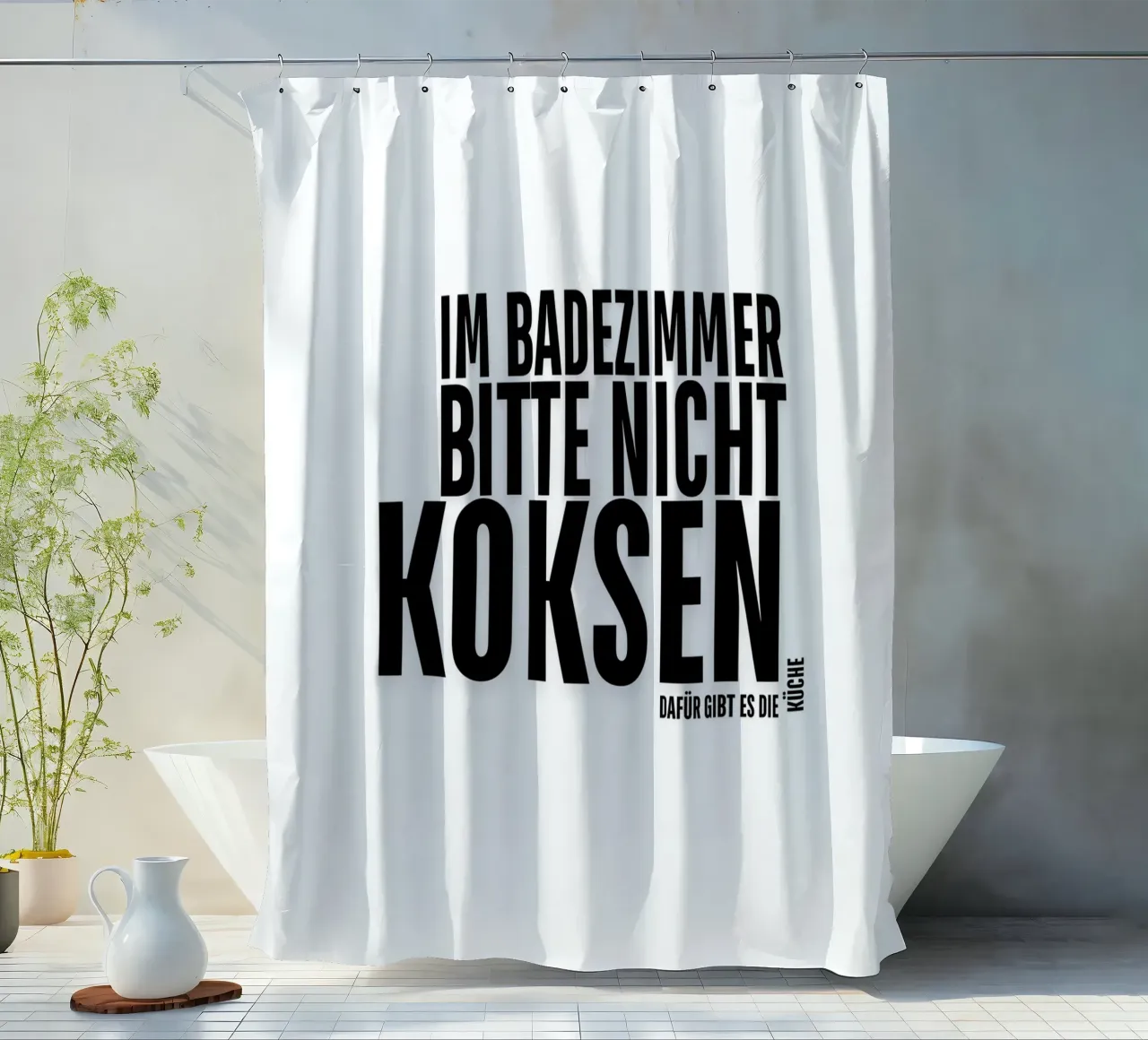 PER FAVORE, NON FATEVI DI COCA IN BAGNO. LA CUCINA SERVE A QUESTO. tenda da doccia da ArtDesign by KBK