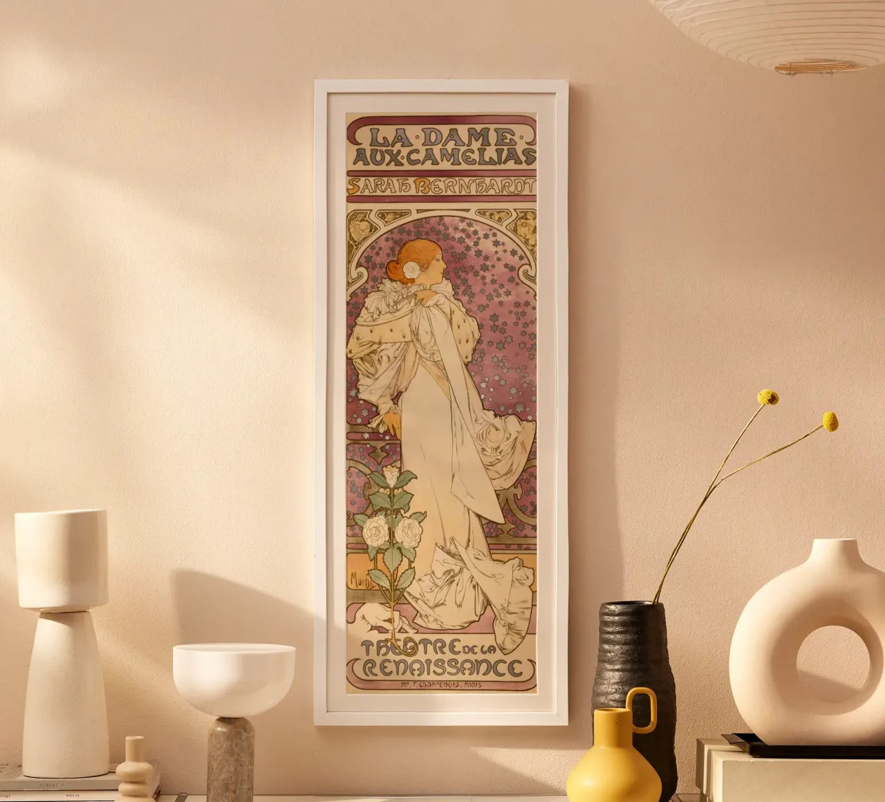 Alphonse Mucha - La signora delle camelie . 1896 carta hahnemühle da Timeless Artworks