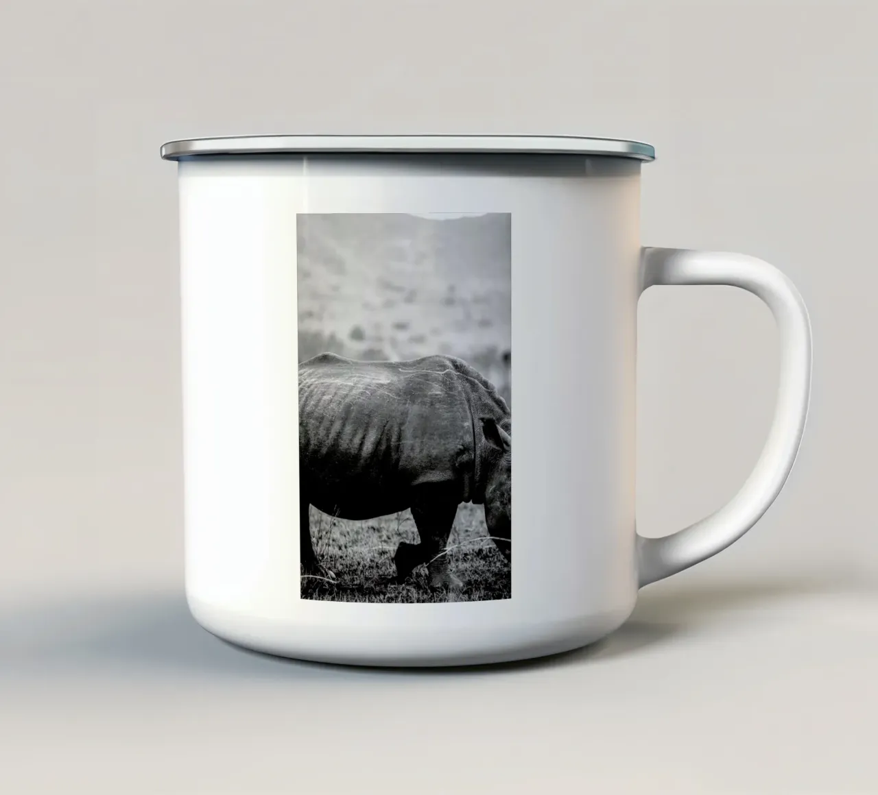 Black Rhino tazza in smalto da Shot By Clint