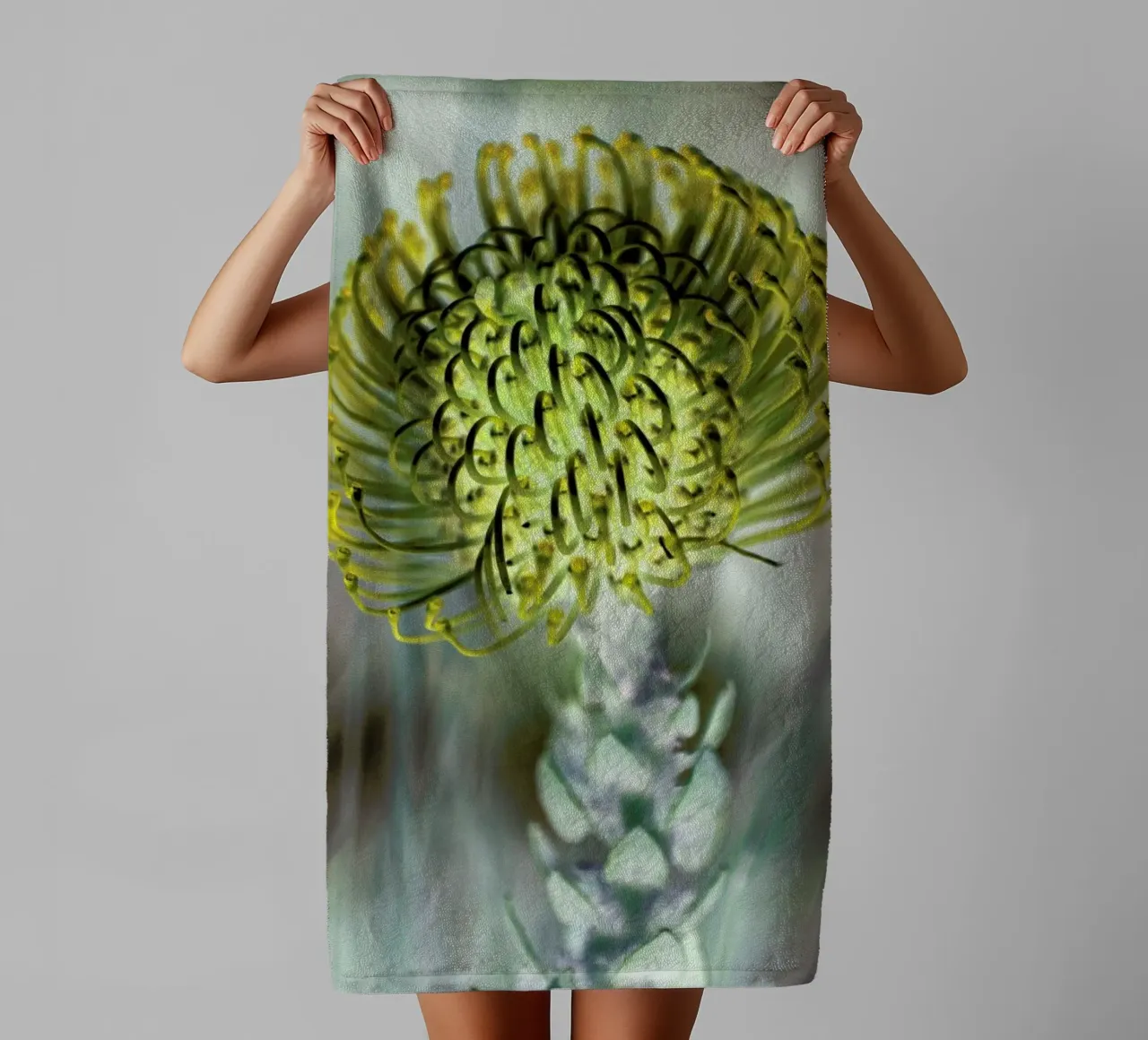 Pin Cushion 3 Handtuch von Shot By Clint