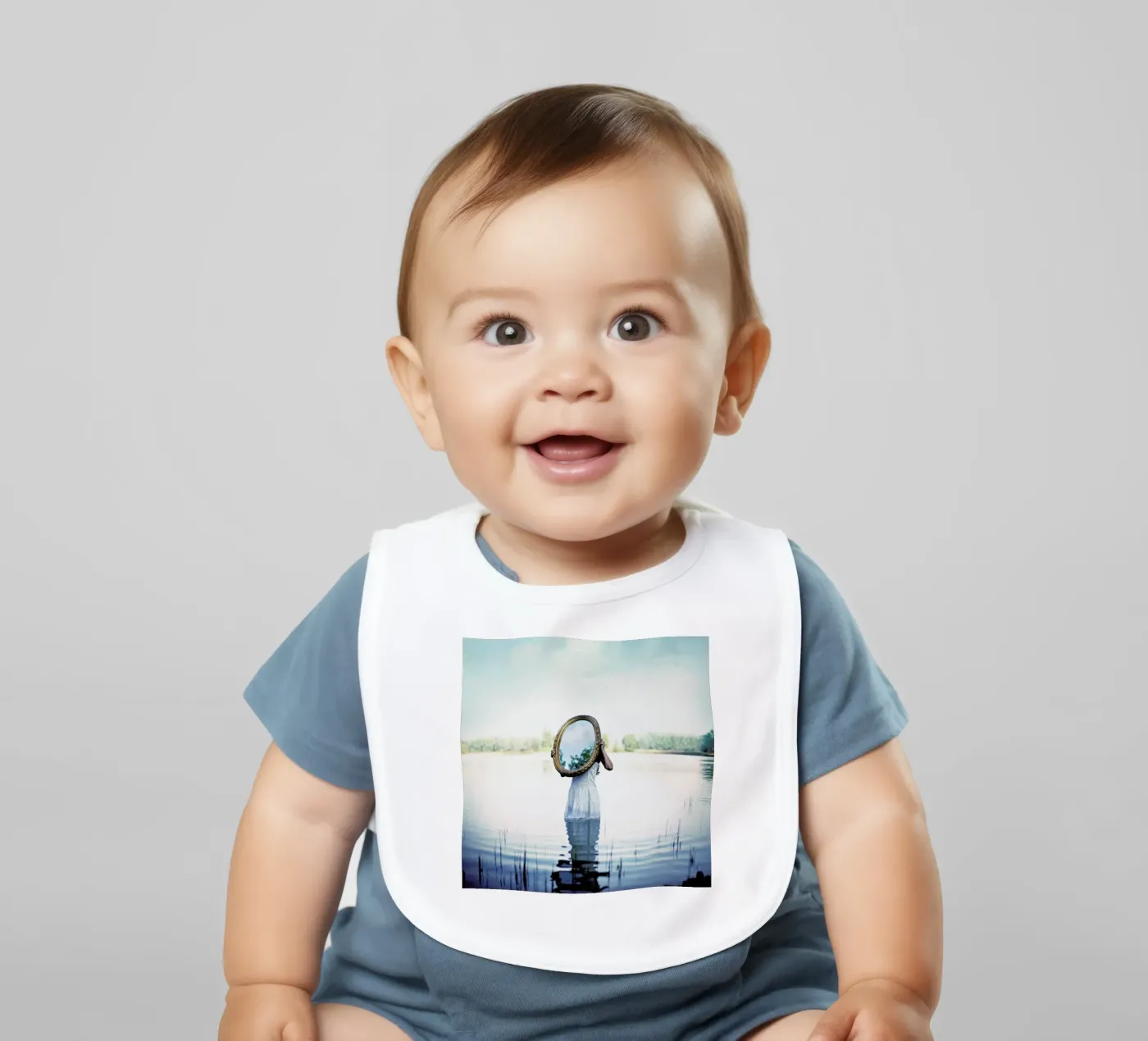 Reflections bavaglino da Lara Zankoul