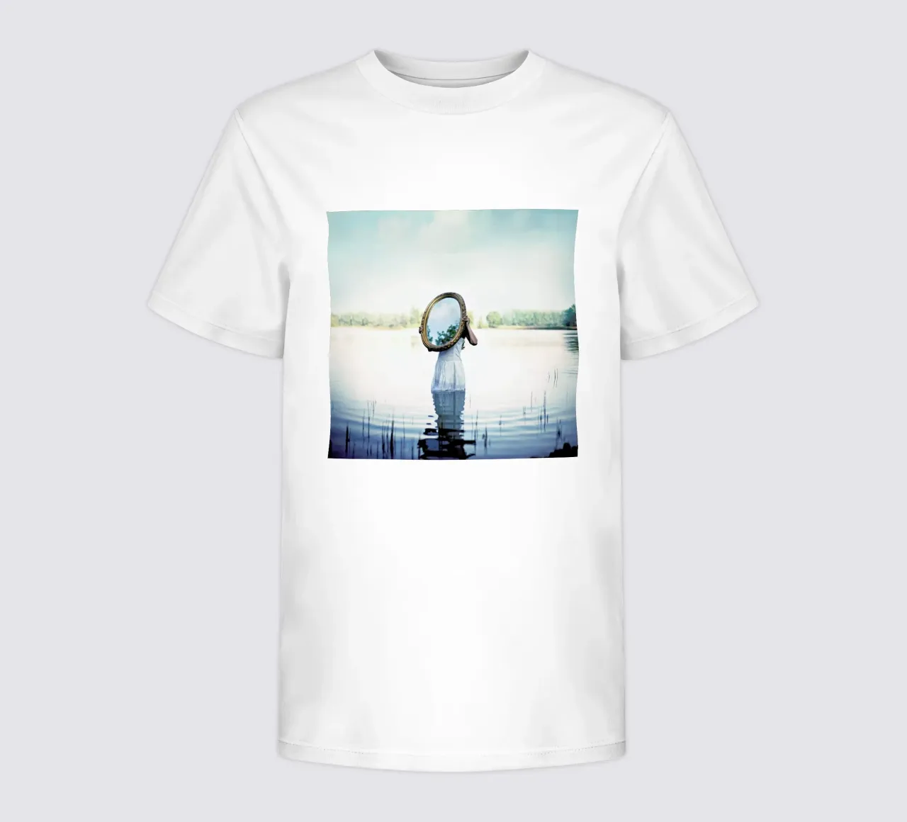 Reflections t-shirt bambini da Lara Zankoul