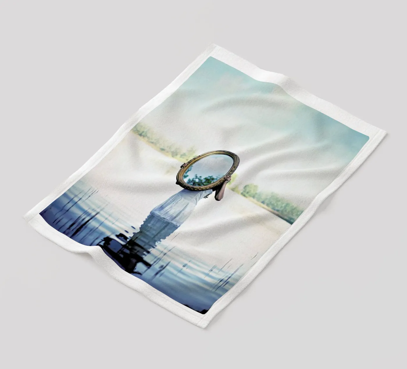 Reflections fleecedeken van Lara Zankoul