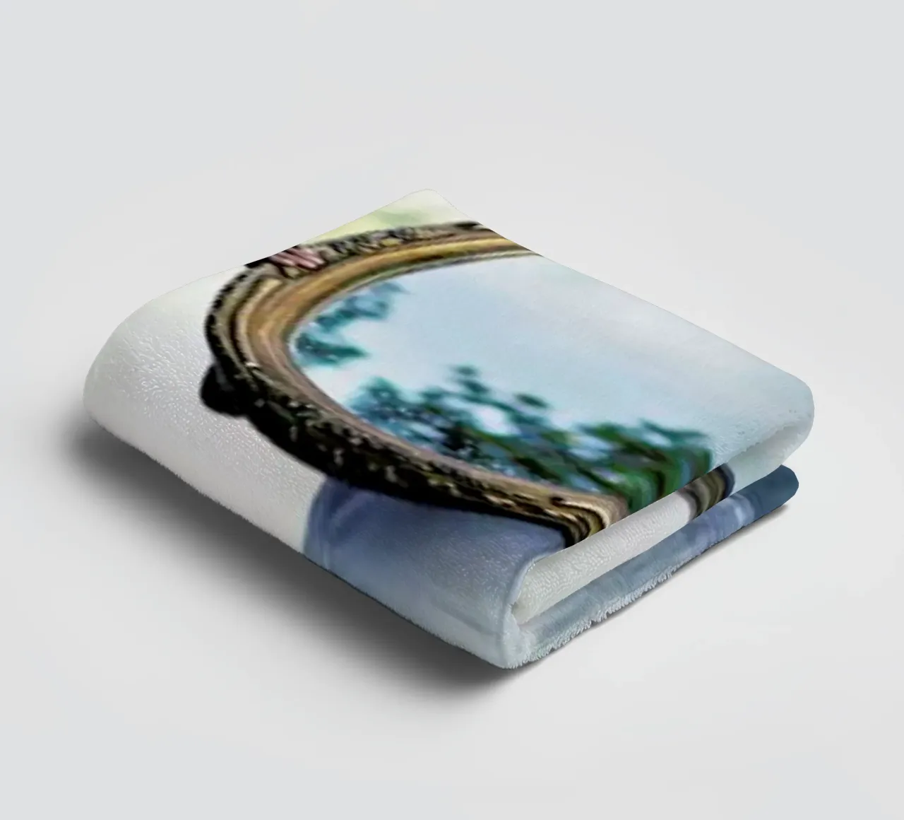 Reflections towel by Lara Zankoul