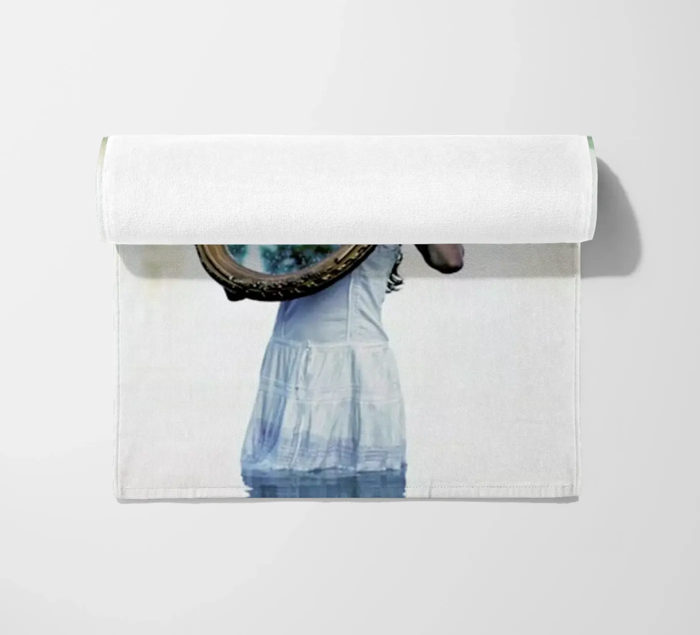 Reflections telo mare da Lara Zankoul