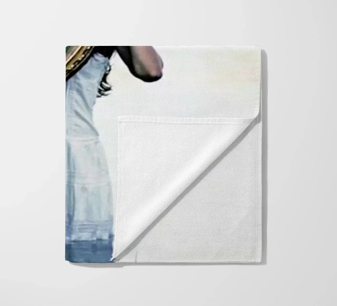 Reflections telo mare da Lara Zankoul