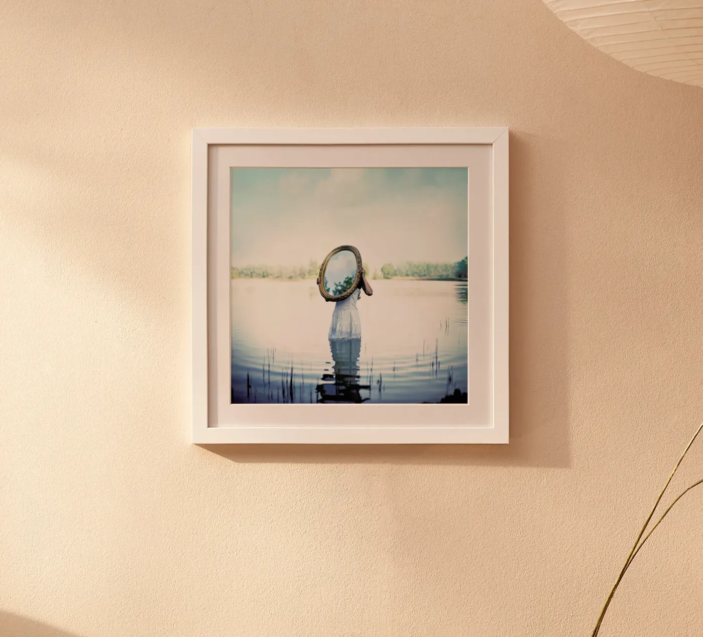 Reflections poster da Lara Zankoul