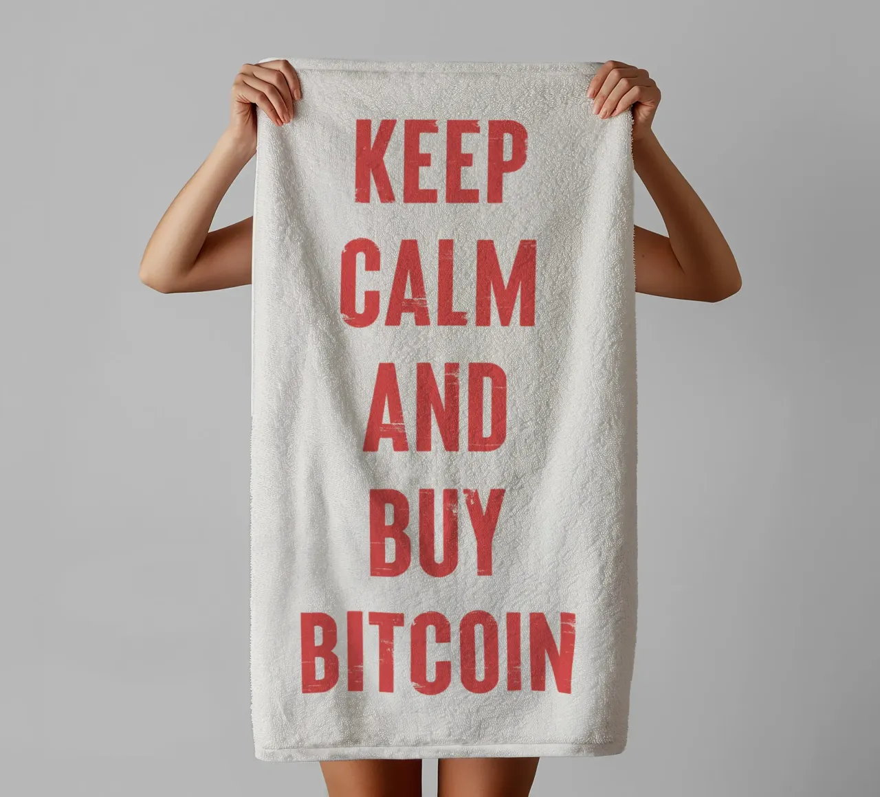 Mantenga la calma y compre Bitcoin toalla de baño de Vintagrafica