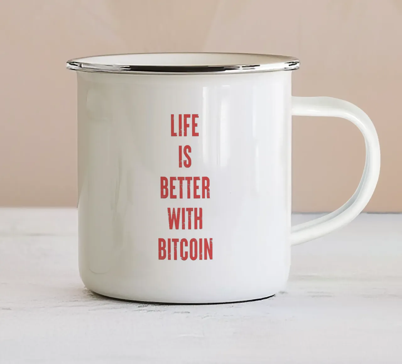 Mit Bitcoin lebt es sich besser Emaille Tasse von Vintagrafica