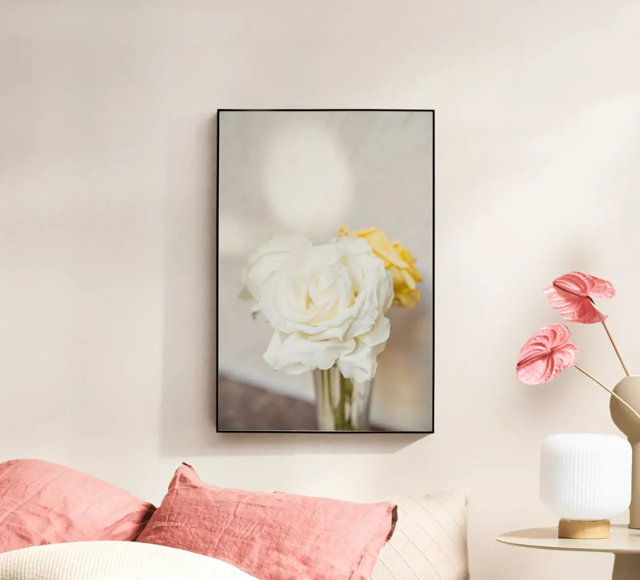 Rose bianche plexiglass da Henrike Schenk Photography