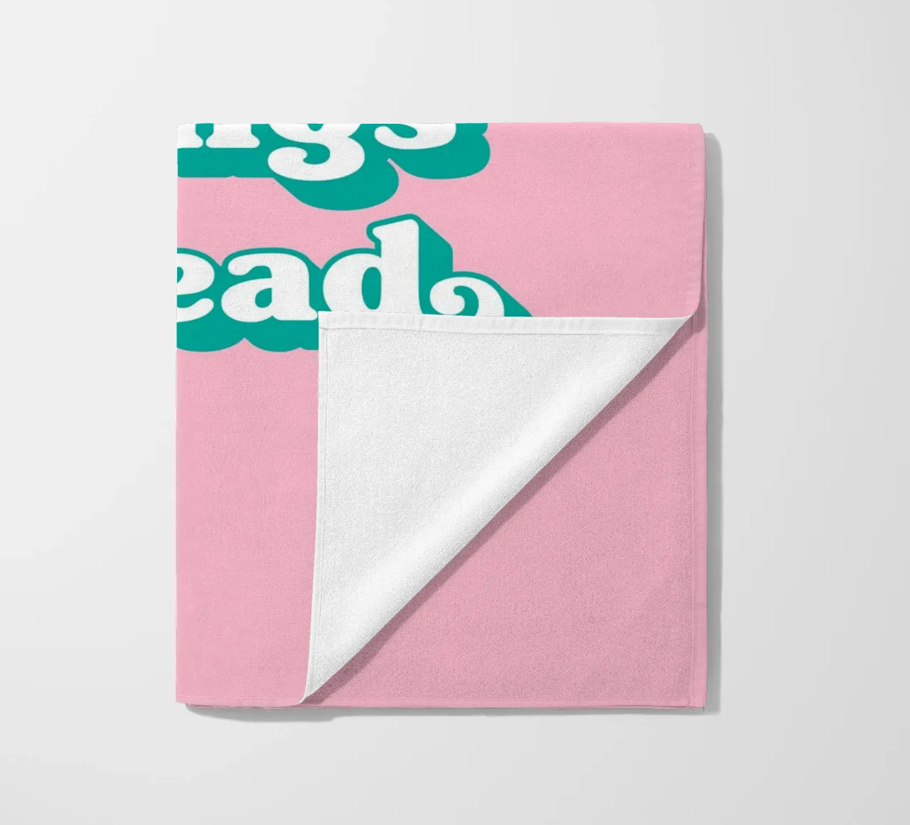 Goede dingen in het verschiet (Roze toon) strandhanddoek van Paigaam Studio