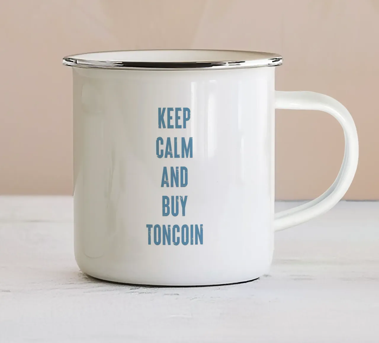 Mantenere la calma e acquistare Toncoin tazza in smalto da Vintagrafica