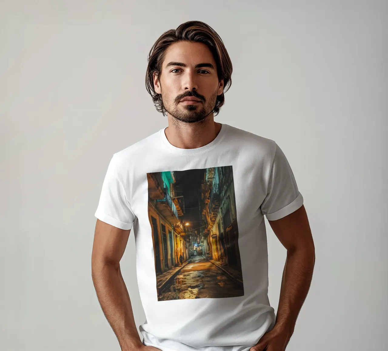 De gouden schaduwen van Havana t-shirt van By Night