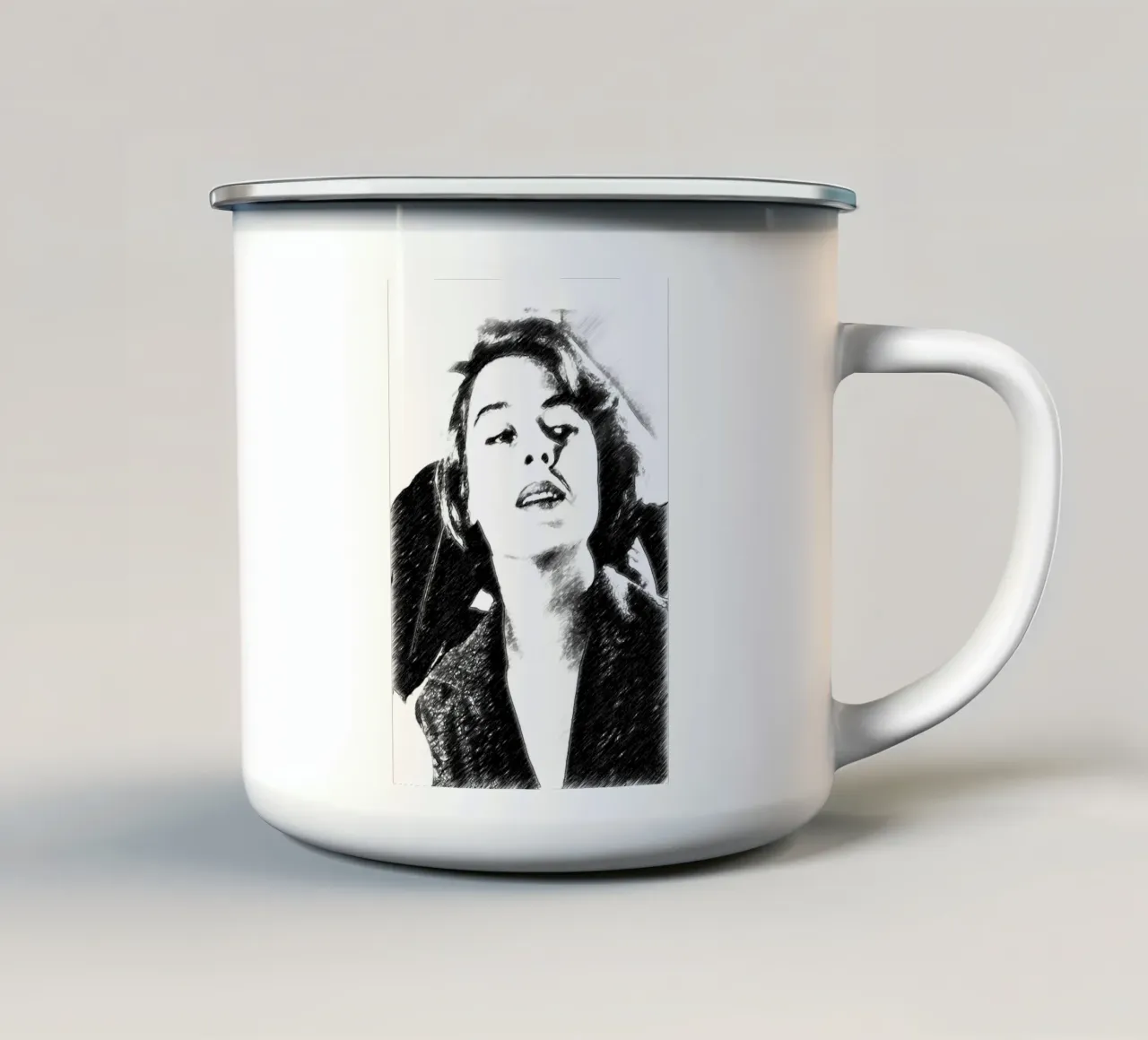 L'attrice Eleonora tazza in smalto da Massimo Frascogna