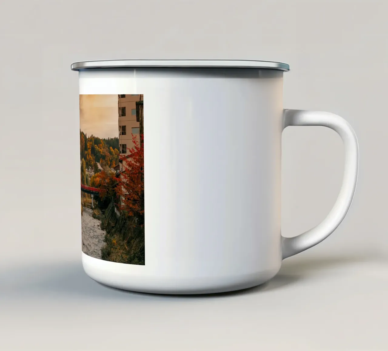 Autunno a Takayama, Giappone tazza in smalto da Marcel Bisig