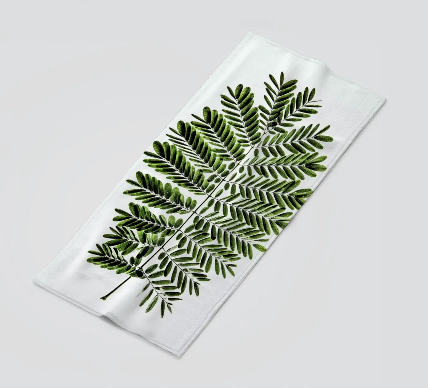 Leaf Study 2 Strandtuch von Shot By Clint