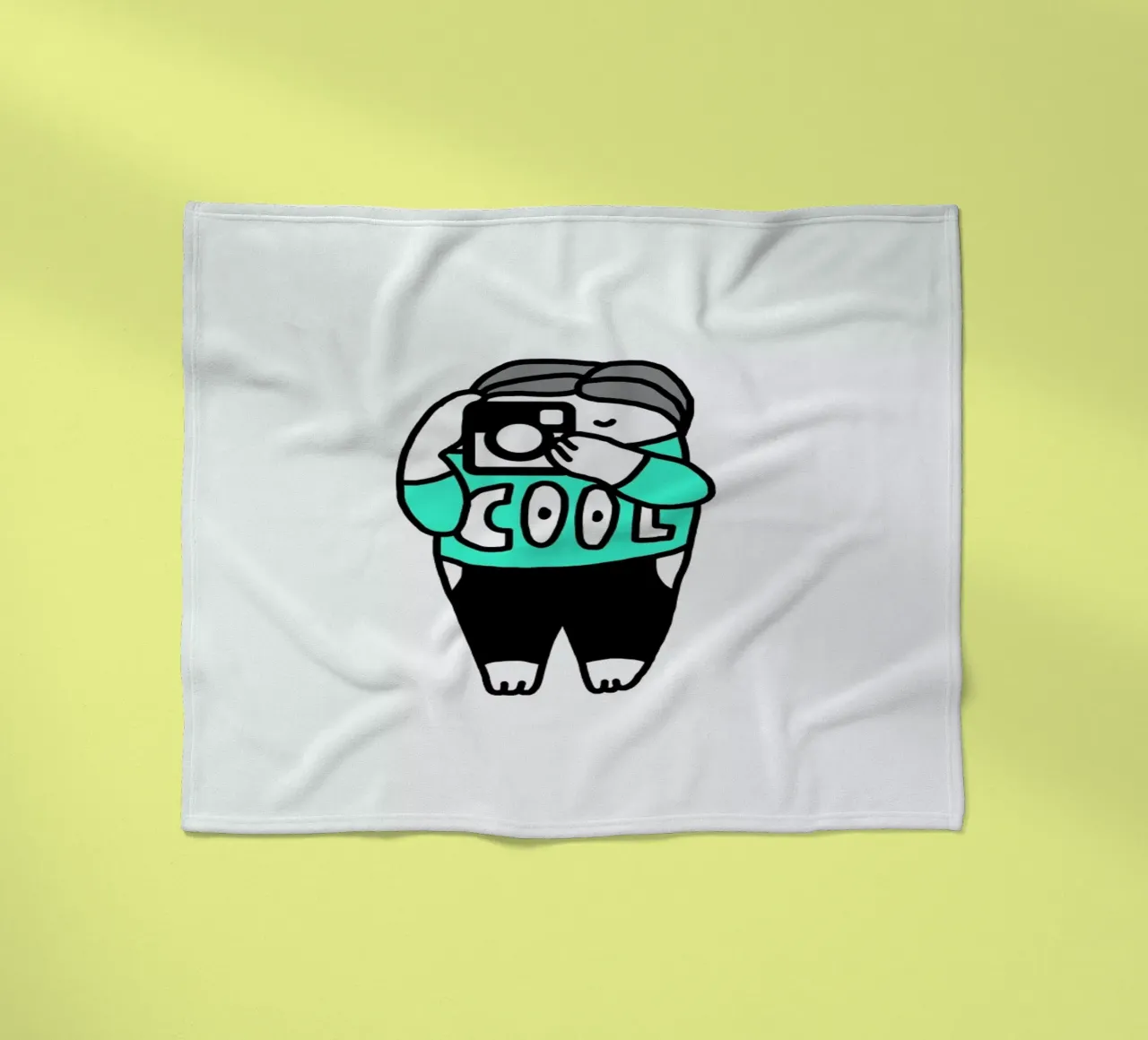 Cool fleece blanket by Herzette