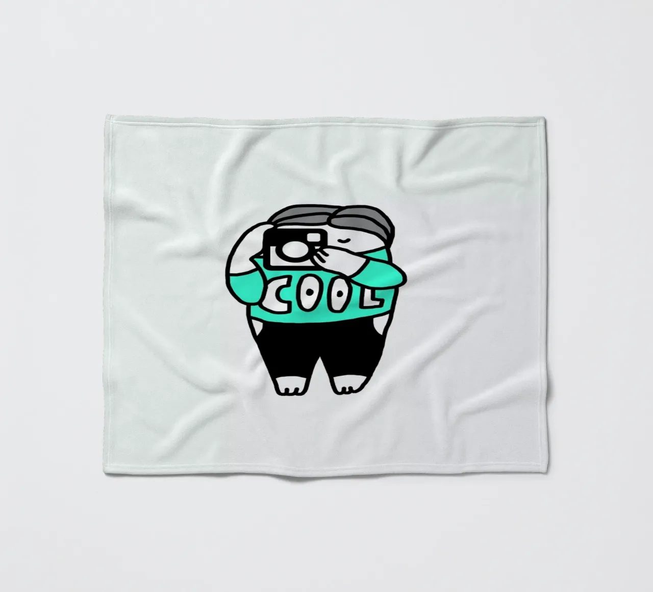 Cool fleece blanket by Herzette