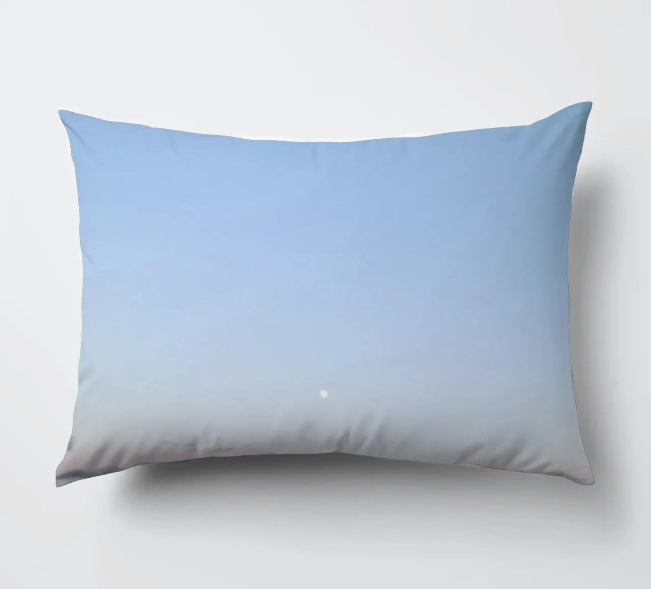 Luna d'argento cuscino da Cassia Beck Photography