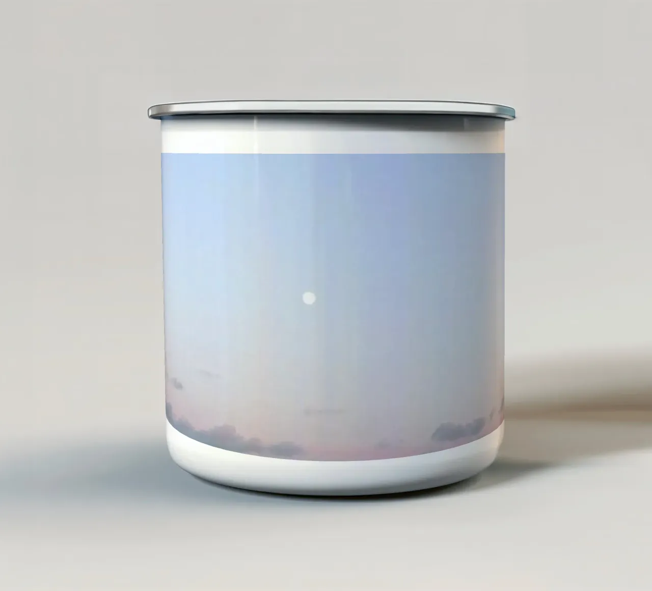Luna d'argento tazza in smalto da Cassia Beck Photography