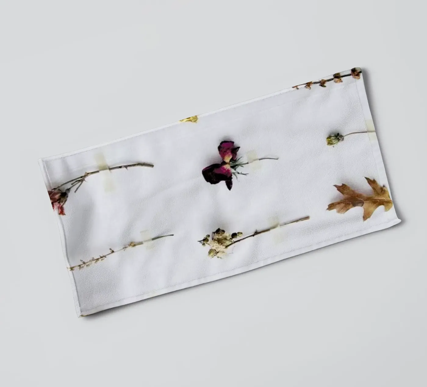 Flora Study badhanddoek van Miles of Light