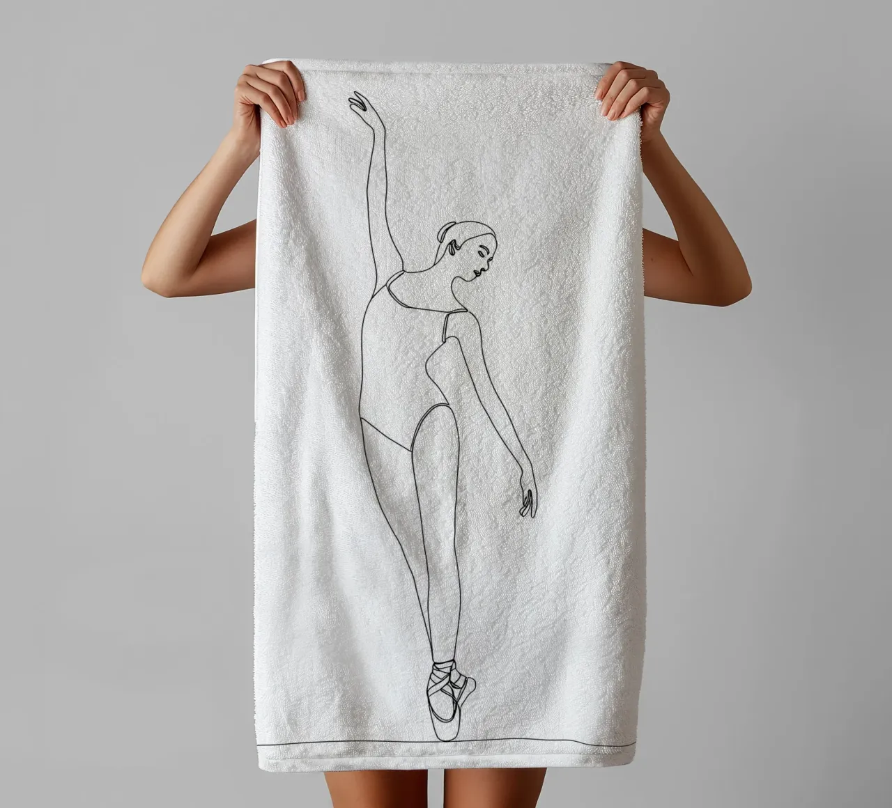 Dessin au trait minimaliste d'une femme ballerine | Modern Abstra serviette de bain de Viv Line Art