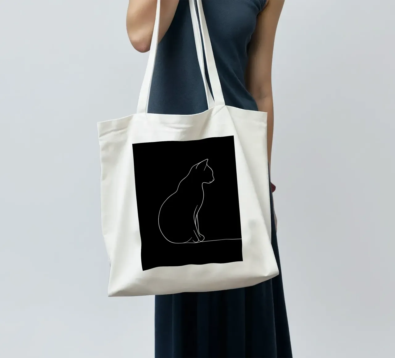 Minimalist One Line Drawing of a Cat Sitting | Modern Abstra tote bag by Viv Line Art