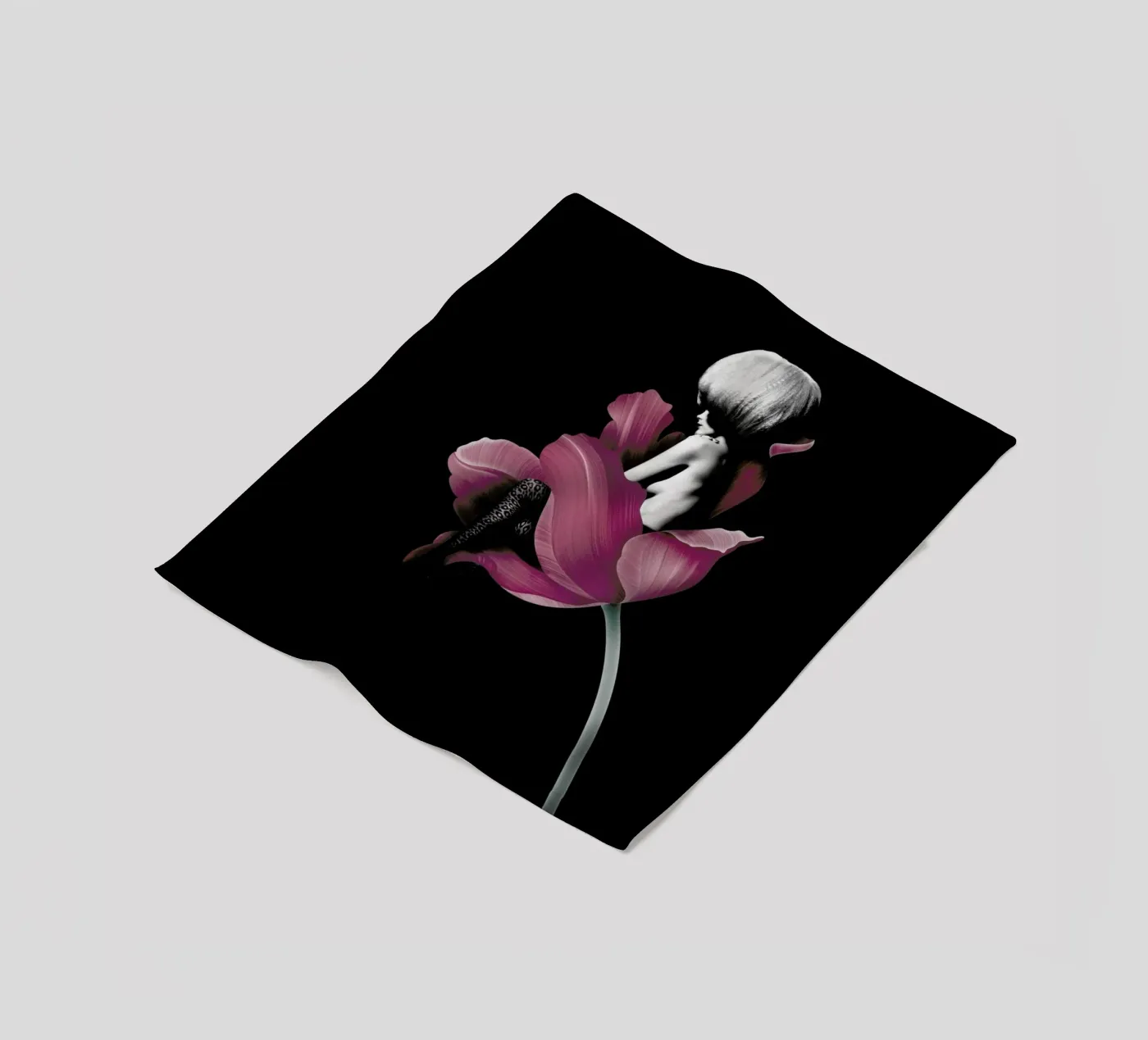 Parfum for You 4 fleece blanket by Paste in Place