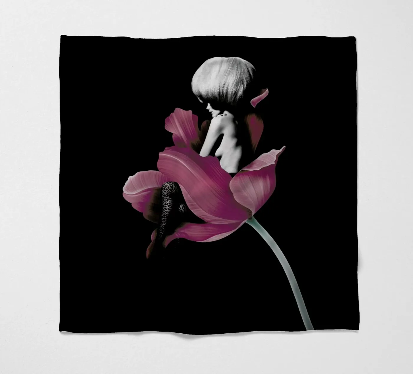 Parfum for You 4 fleece blanket by Paste in Place