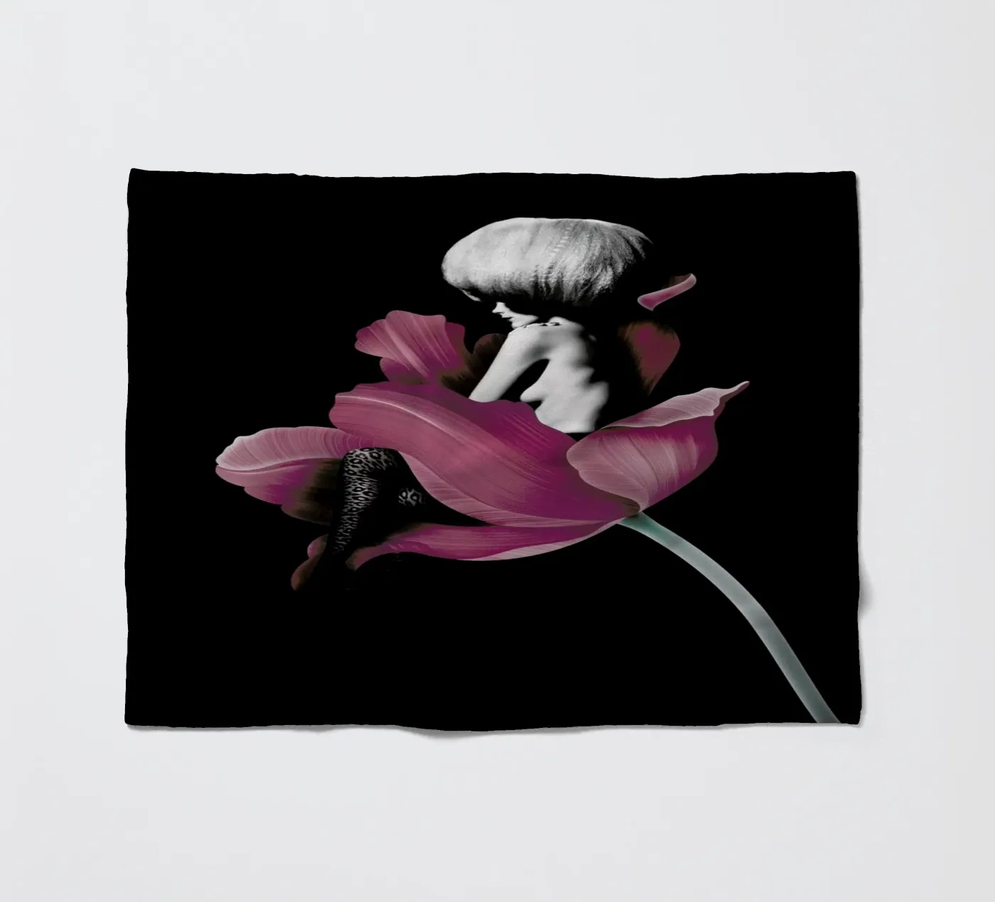 Parfum for You 4 fleece blanket by Paste in Place