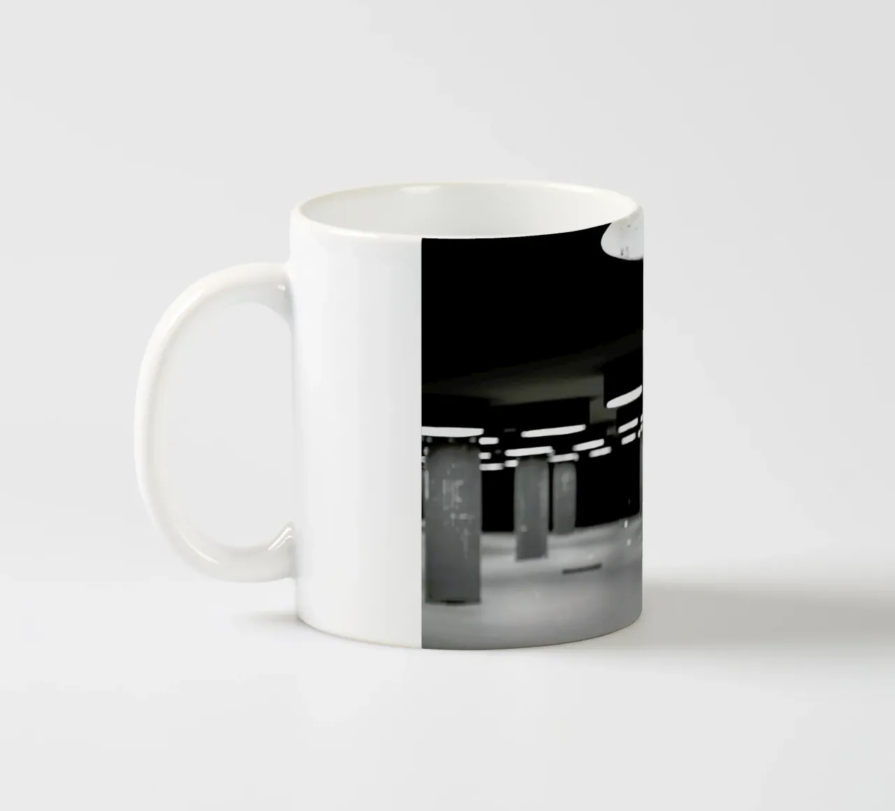 Who let the light out? tazza in ceramica da Efacts Photography