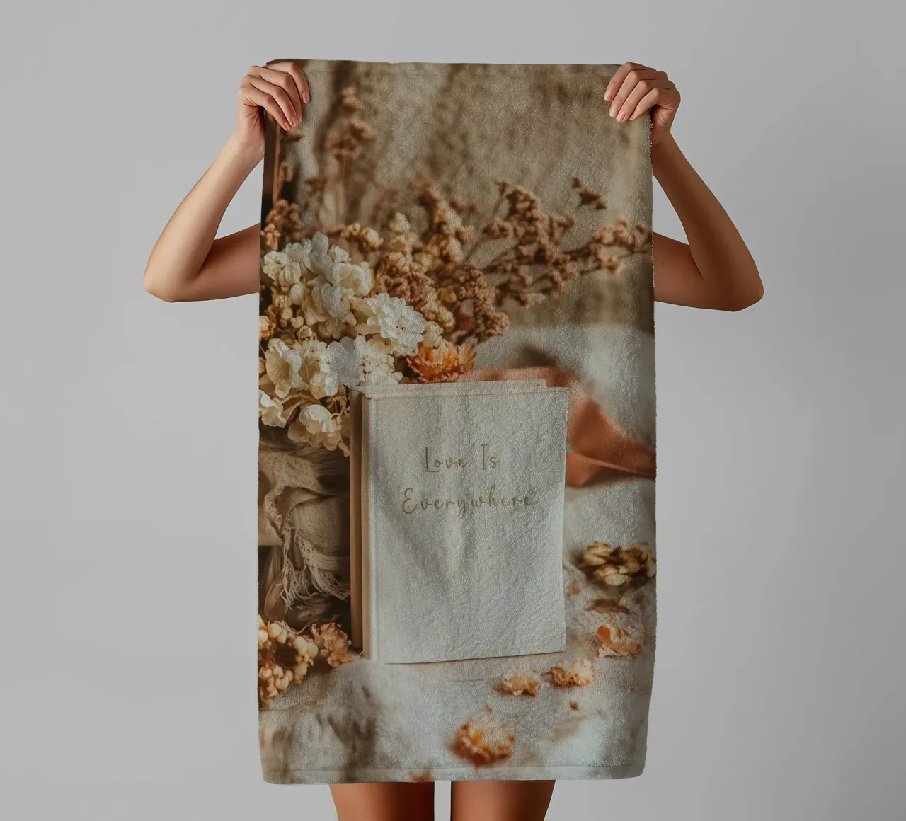 „Love is everywhere“ Boho Romantik towel by Carinaprint