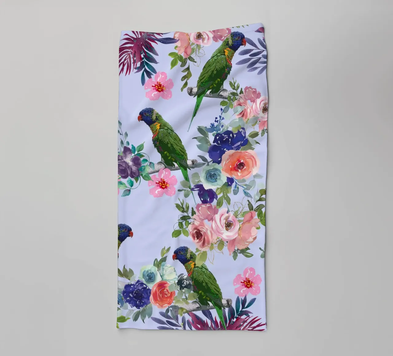 Pappagalli e fiori verdi asciugamano da bagno da berwies design