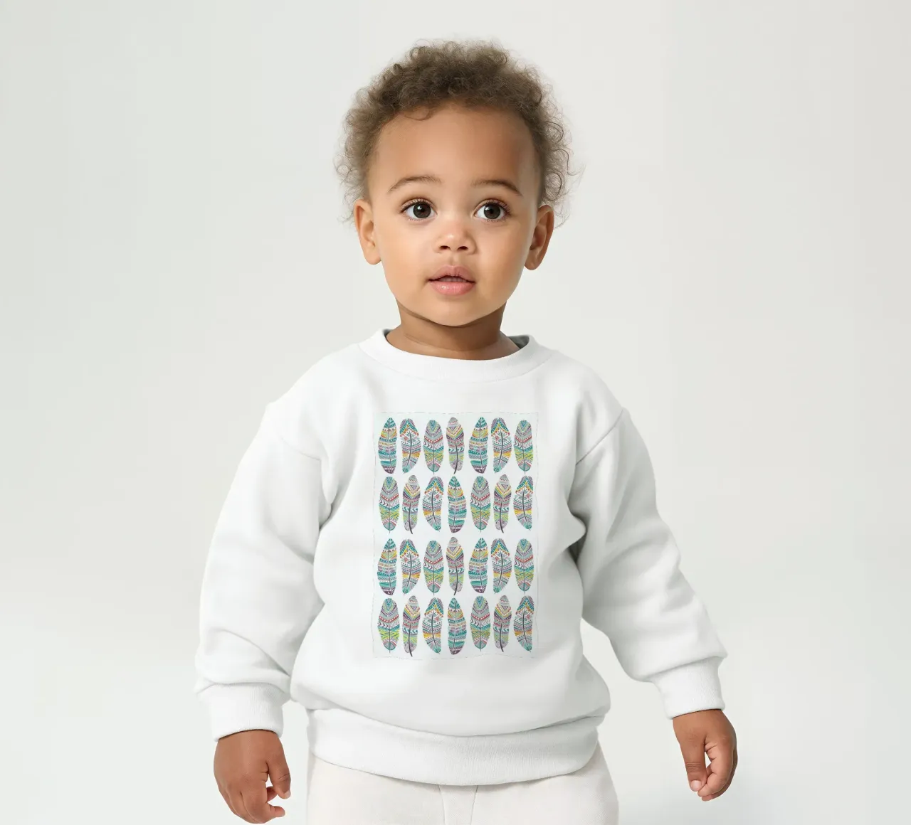 Feathers Pattern with Gold Baby Sweatshirt von Pom Graphic Design