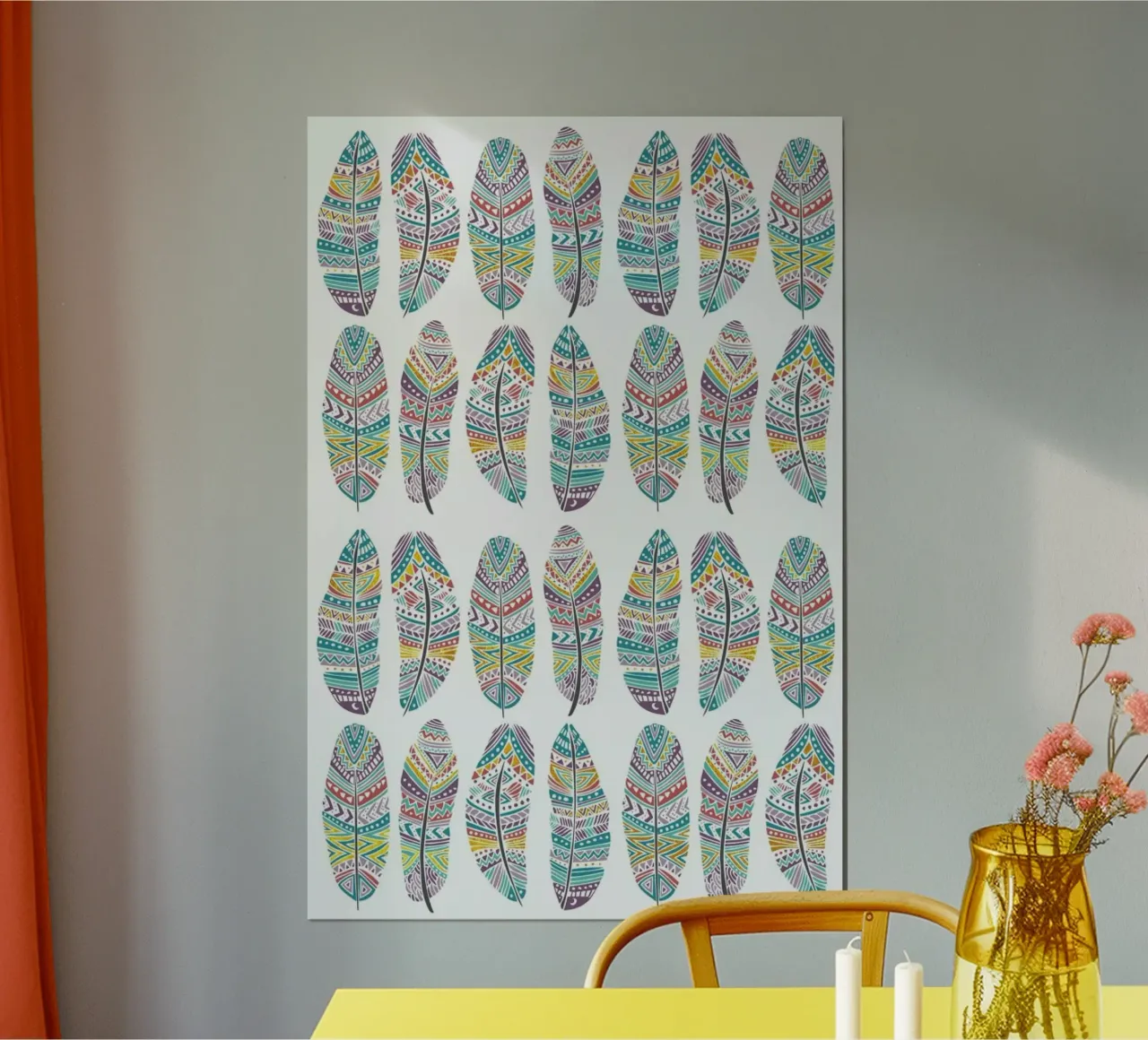 Feathers Pattern with Gold poster da Pom Graphic Design