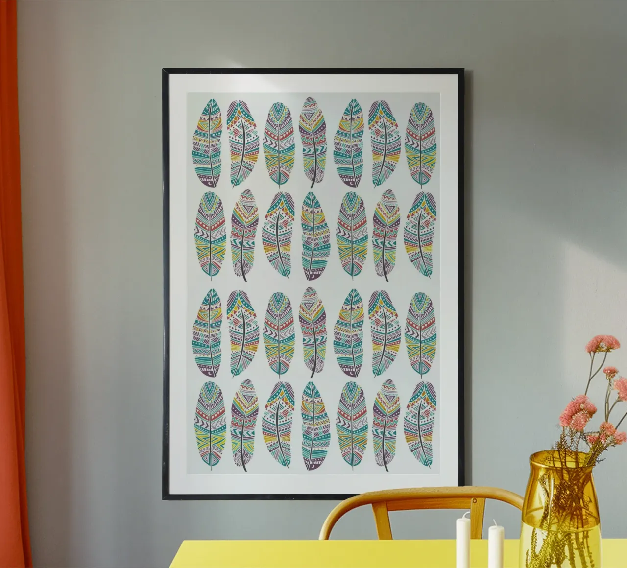 Feathers Pattern with Gold poster de Pom Graphic Design