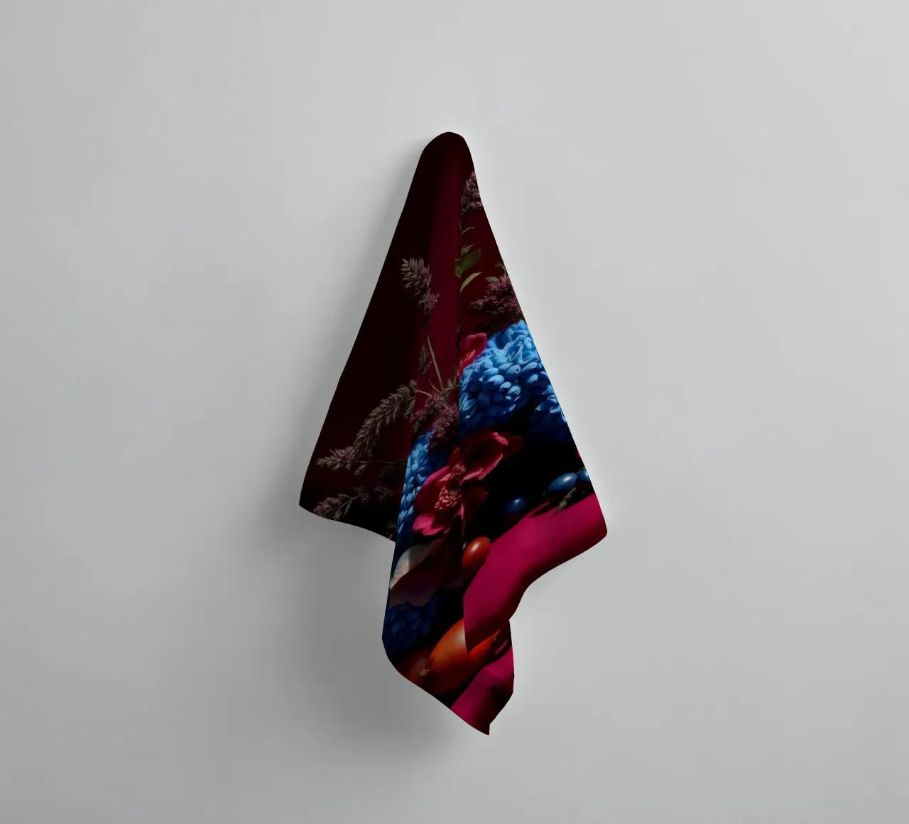 Vibrante composizione floreale con frutta colorata in asciugamano da bagno da DesignDoodle