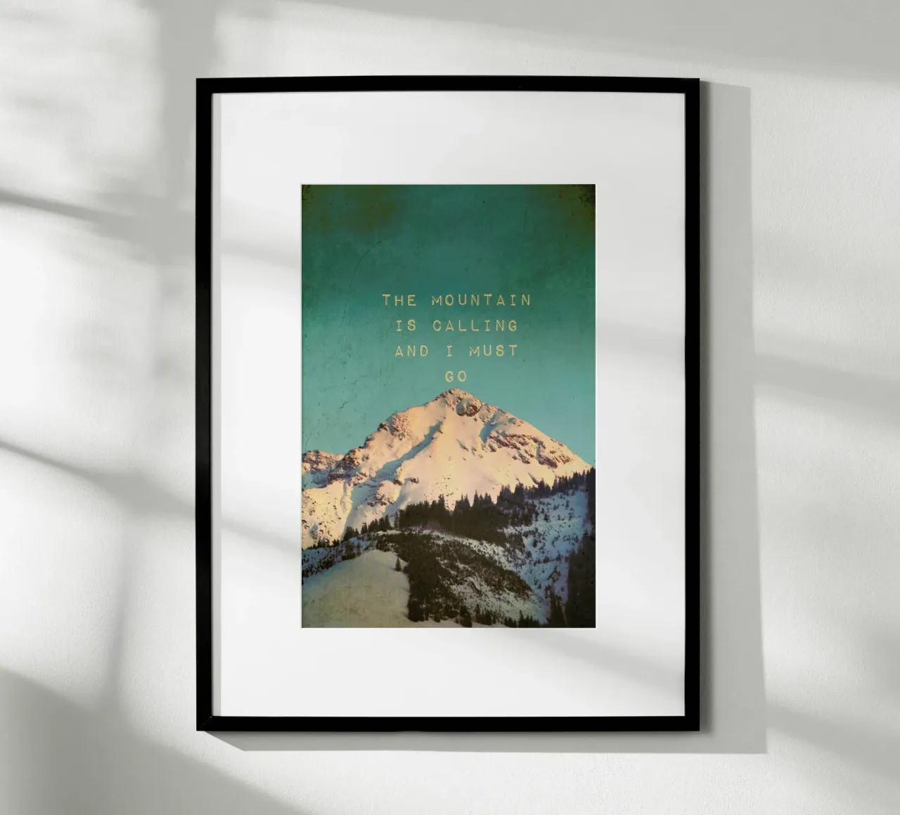 Mountain Is Calling poster da Monika Strigel
