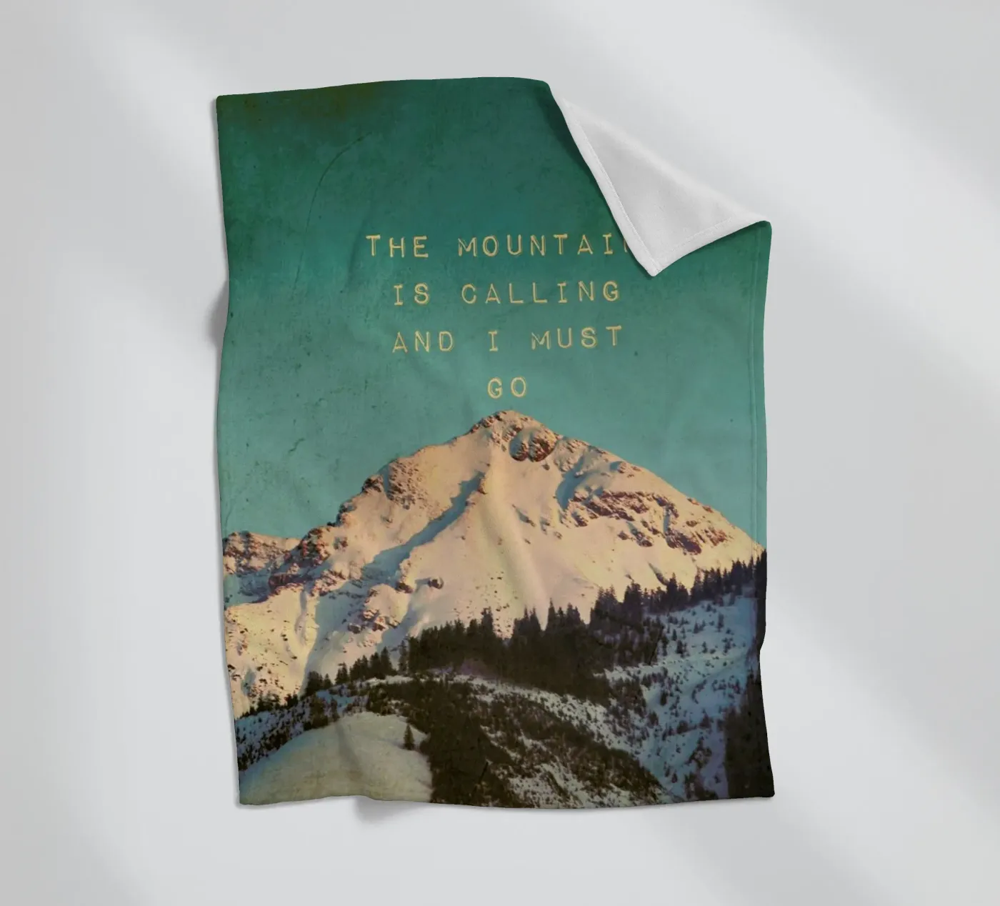 Mountain Is Calling Fleecedecke von Monika Strigel