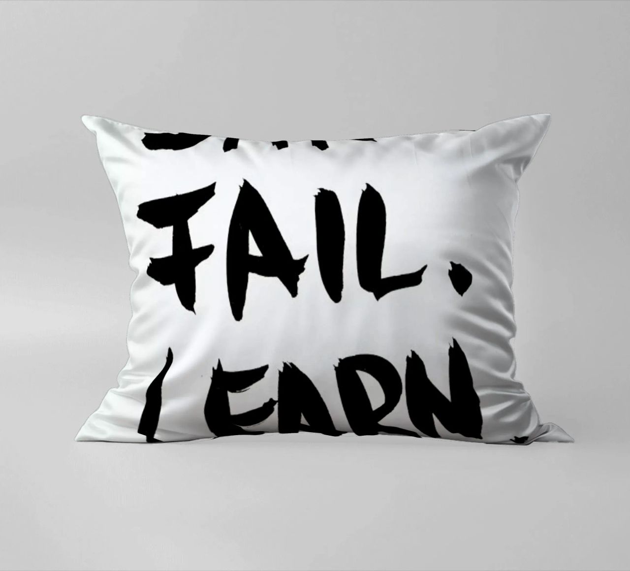 Dare. Fail. Learn. cuscino da petiteCAPS
