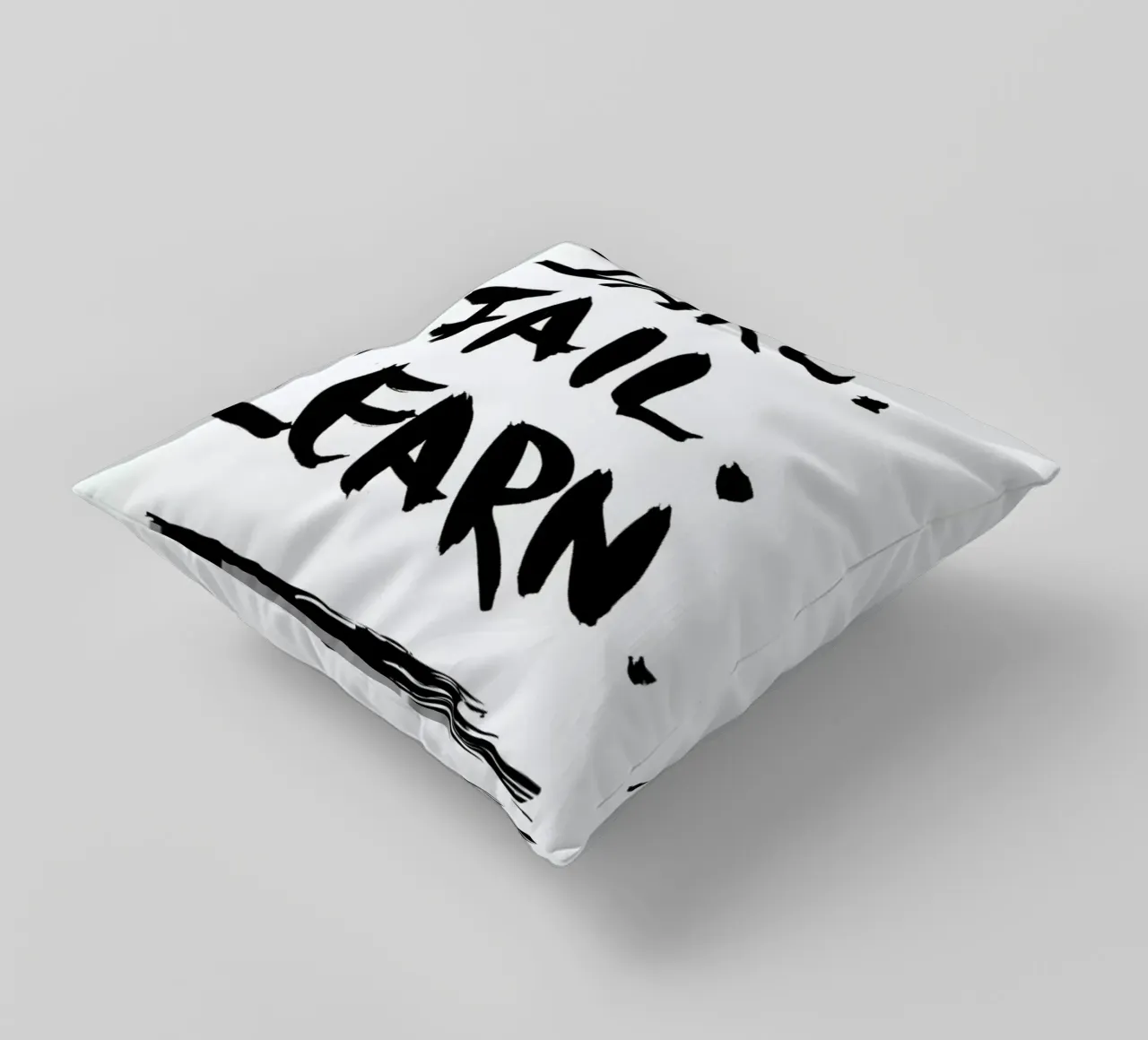 Dare. Fail. Learn. Kissen von petiteCAPS