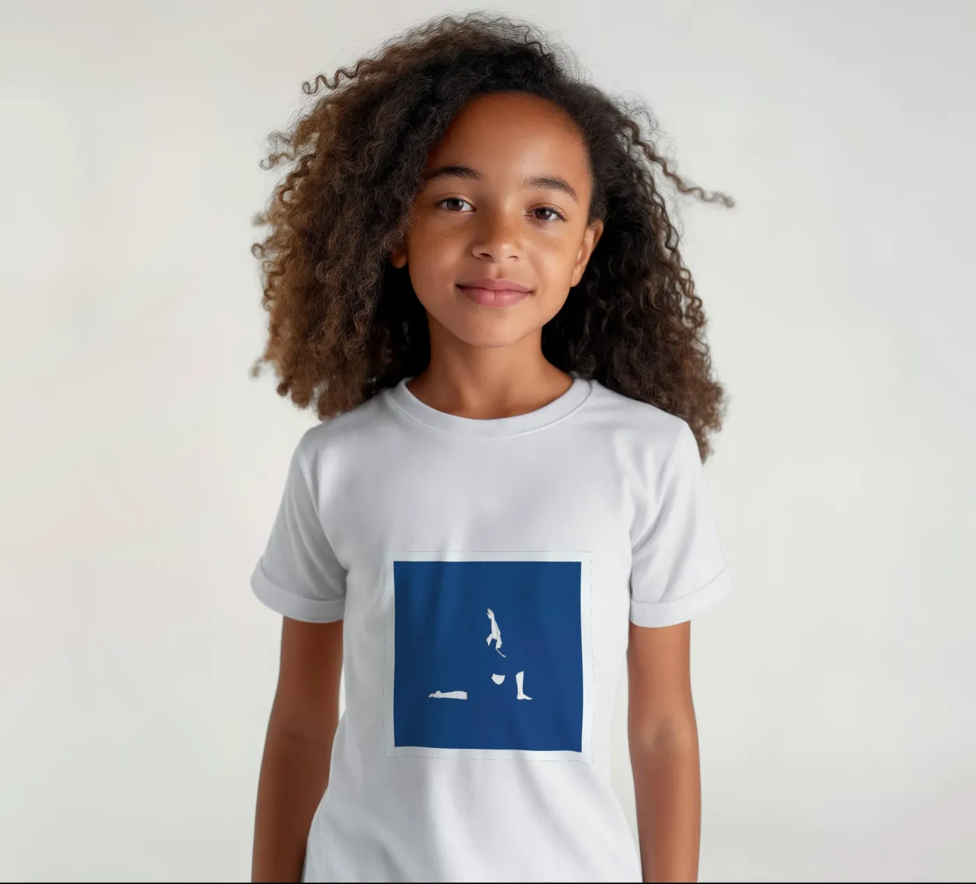 Yoga Practice 9 t-shirt bambini da Sandra De Leon